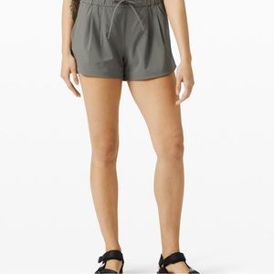 Lululemon Stroll at Sundown 3” Shorts